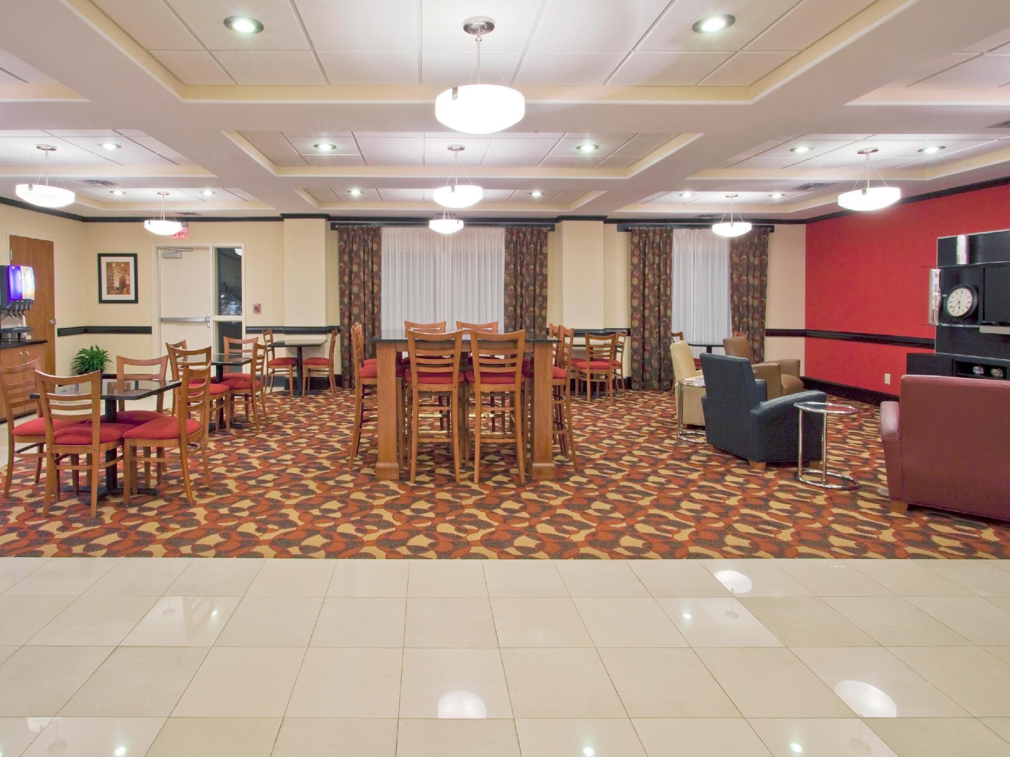 Holiday Inn Express Hotel & Suites Bainbridge By Ihg Buitenkant foto